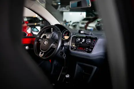 VOLKSWAGEN Cross UP 1.0 12V 4P TSI FLEX, Foto 18
