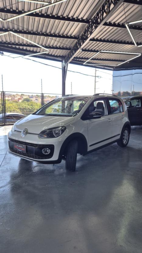 VOLKSWAGEN Cross UP 1.0 12V 4P TSI FLEX, Foto 4