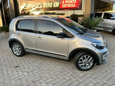 VOLKSWAGEN Cross UP 1.0 12V 4P TSI FLEX, Foto 1