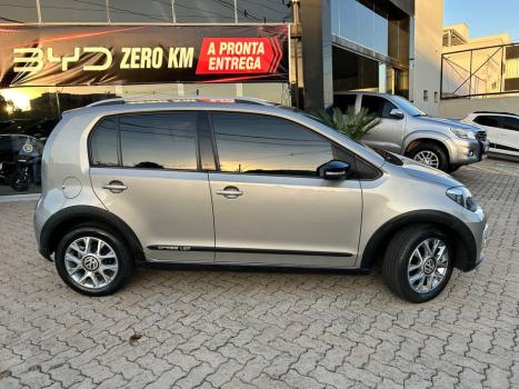 VOLKSWAGEN Cross UP 1.0 12V 4P TSI FLEX, Foto 8