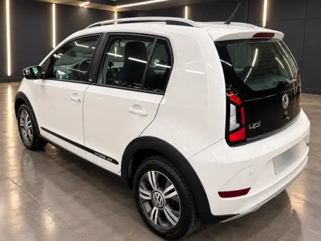 VOLKSWAGEN Cross UP 1.0 12V 4P TSI FLEX MDV, Foto 7
