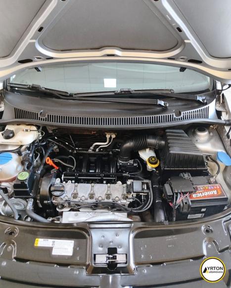 VOLKSWAGEN Crossfox 1.6 4P FLEX, Foto 6 VOLKSWAGEN Crossfox 1.6 4P FLEX, Foto 6