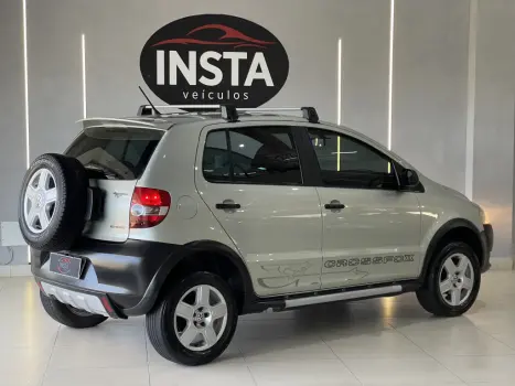 VOLKSWAGEN Crossfox 1.6 4P FLEX, Foto 4