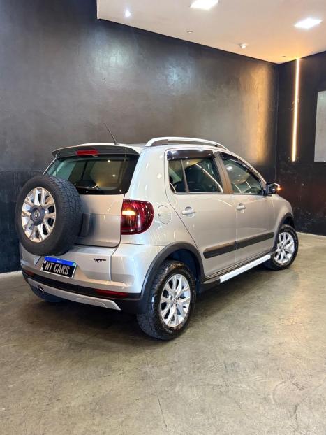 VOLKSWAGEN Crossfox 1.6 4P FLEX, Foto 6