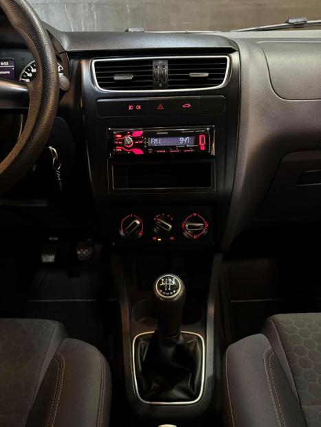 VOLKSWAGEN Crossfox 1.6 4P FLEX, Foto 9