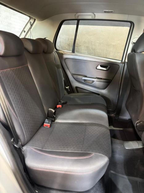 VOLKSWAGEN Crossfox 1.6 4P FLEX, Foto 12