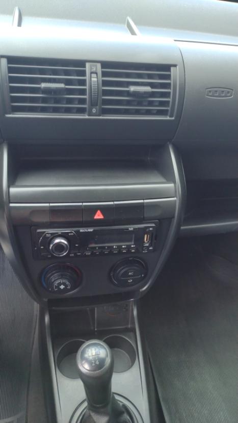 VOLKSWAGEN Fox 1.0 4P PLUS FLEX, Foto 4