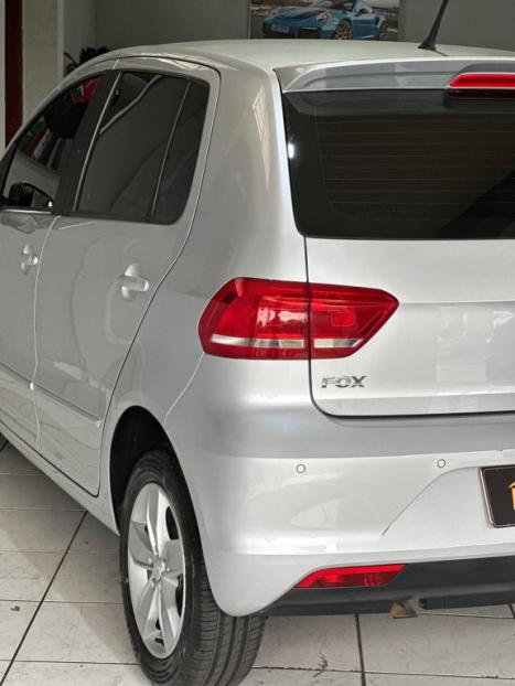 VOLKSWAGEN Fox 1.0 4P COMFORTLINE FLEX, Foto 12