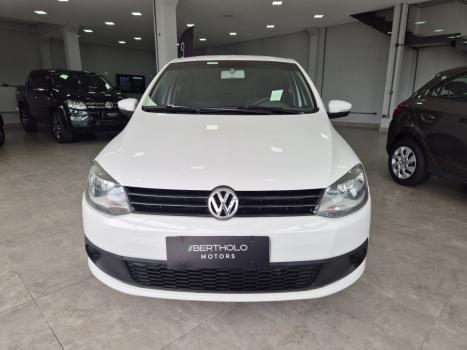 VOLKSWAGEN Fox 1.0 4P TREND FLEX, Foto 3