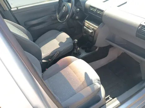 VOLKSWAGEN Fox 1.0 4P FLEX, Foto 4