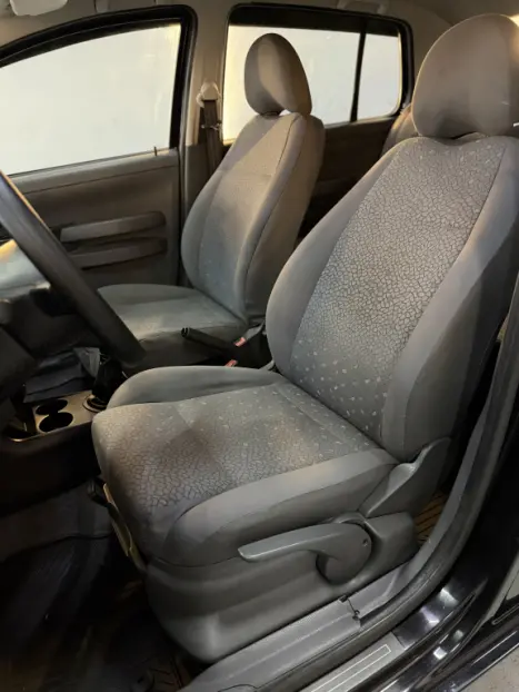 VOLKSWAGEN Fox 1.0 4P FLEX, Foto 7