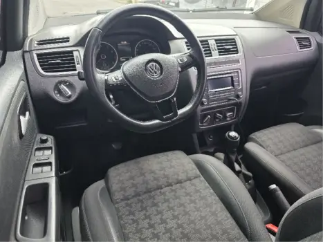 VOLKSWAGEN Fox 1.0 4P COMFORTLINE FLEX, Foto 3