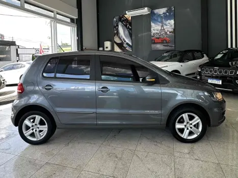 VOLKSWAGEN Fox 1.0 4P COMFORTLINE FLEX, Foto 4