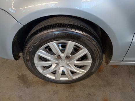 VOLKSWAGEN Fox 1.0 4P TREND FLEX, Foto 8