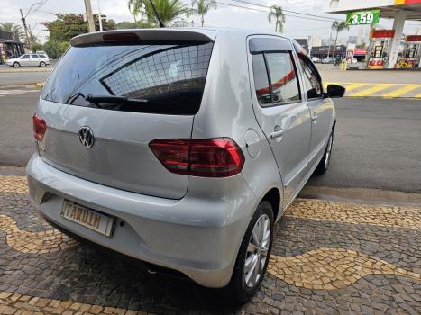 VOLKSWAGEN Fox 1.0 4P TREND FLEX, Foto 6