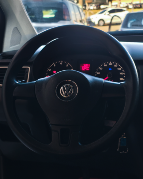 VOLKSWAGEN Fox 1.0 4P FLEX, Foto 6