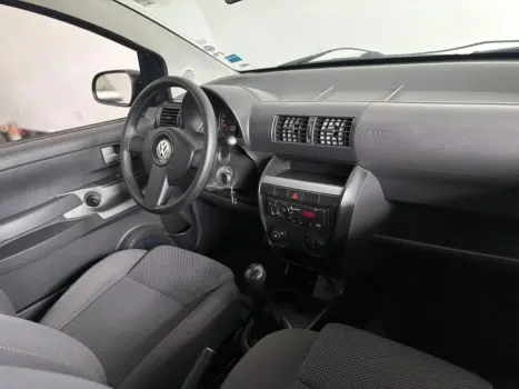 VOLKSWAGEN Fox 1.0 FLEX, Foto 9