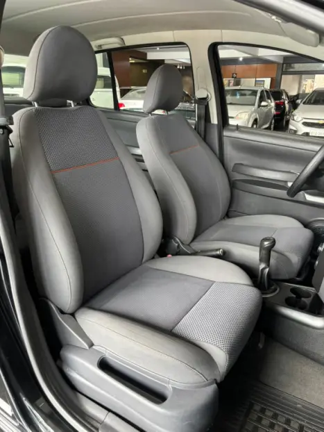 VOLKSWAGEN Fox 1.0 FLEX, Foto 14
