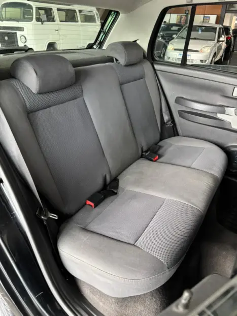 VOLKSWAGEN Fox 1.0 FLEX, Foto 15