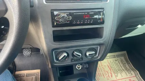 VOLKSWAGEN Fox 1.0 FLEX, Foto 8