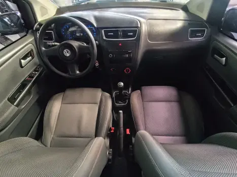 VOLKSWAGEN Fox 1.0 TREND FLEX, Foto 19
