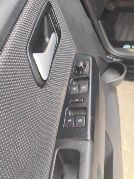 VOLKSWAGEN Fox 1.0 TREND FLEX, Foto 10