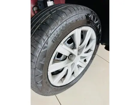 VOLKSWAGEN Fox 1.0 TREND FLEX, Foto 14