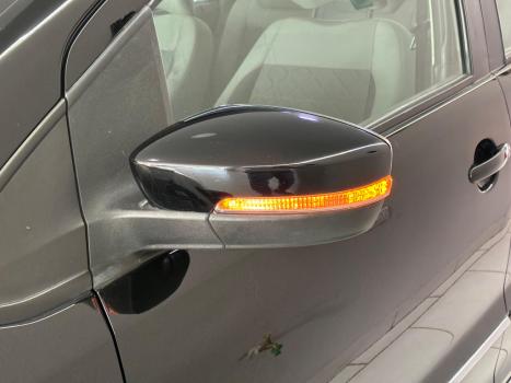 VOLKSWAGEN Fox 1.6 16V 4P MSI HIGHLINE FLEX, Foto 2