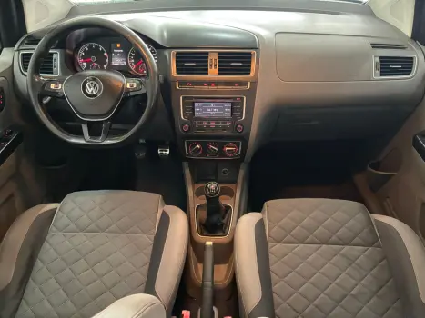 VOLKSWAGEN Fox 1.6 16V 4P MSI HIGHLINE FLEX, Foto 8