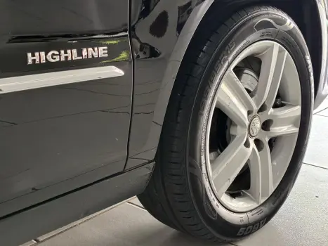 VOLKSWAGEN Fox 1.6 16V 4P MSI HIGHLINE FLEX, Foto 14