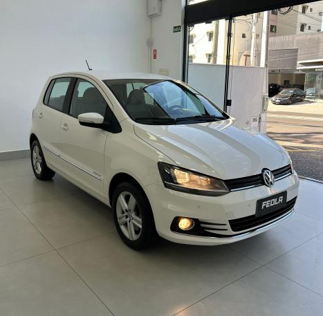 VOLKSWAGEN Fox 1.6 16V 4P MSI HIGHLINE FLEX, Foto 2
