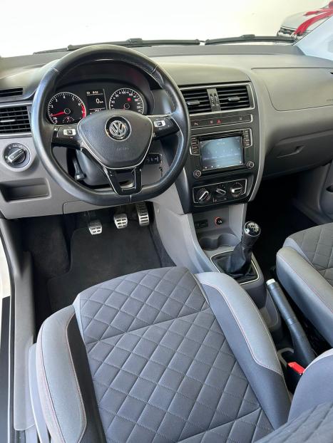VOLKSWAGEN Fox 1.6 16V 4P MSI HIGHLINE FLEX, Foto 6
