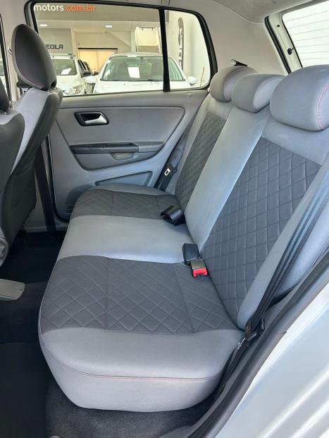 VOLKSWAGEN Fox 1.6 16V 4P MSI HIGHLINE FLEX, Foto 8