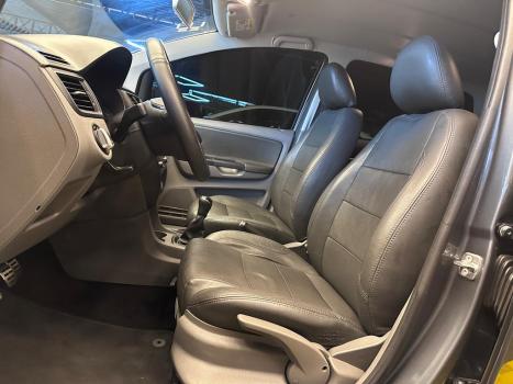 VOLKSWAGEN Fox 1.6 16V 4P MSI HIGHLINE FLEX, Foto 7
