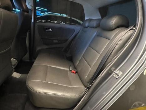 VOLKSWAGEN Fox 1.6 16V 4P MSI HIGHLINE FLEX, Foto 8