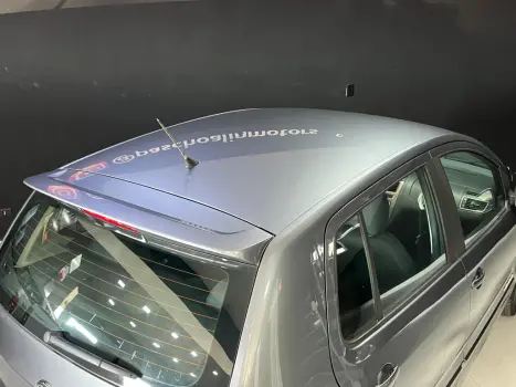 VOLKSWAGEN Fox 1.6 4P MSI COMFORTLINE FLEX, Foto 6 VOLKSWAGEN Fox 1.6 4P MSI COMFORTLINE FLEX, Foto 6