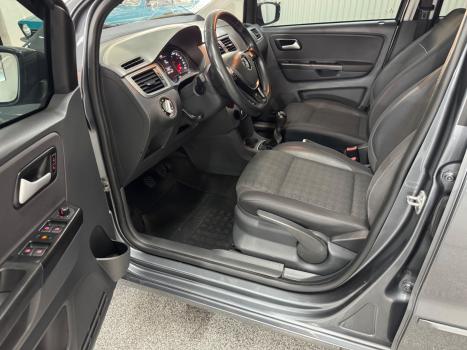 VOLKSWAGEN Fox 1.6 4P MSI COMFORTLINE FLEX, Foto 2