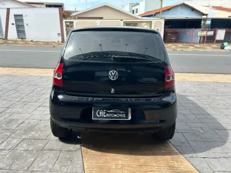 VOLKSWAGEN Fox 1.6 4P, Foto 4