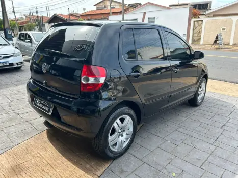 VOLKSWAGEN Fox 1.6 4P, Foto 5