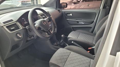 VOLKSWAGEN Fox 1.6 4P EXTREME FLEX, Foto 7 VOLKSWAGEN Fox 1.6 4P EXTREME FLEX, Foto 7