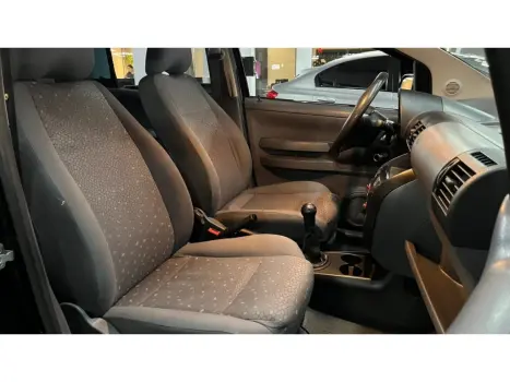 VOLKSWAGEN Fox 1.6 4P, Foto 19