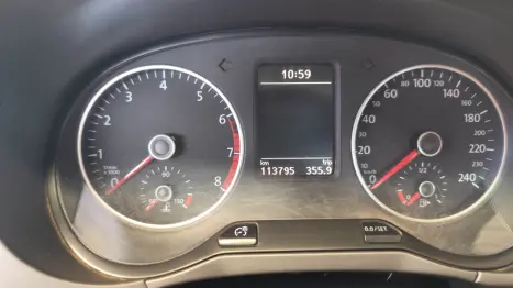 VOLKSWAGEN Fox 1.6 4P MSI COMFORTLINE FLEX, Foto 9