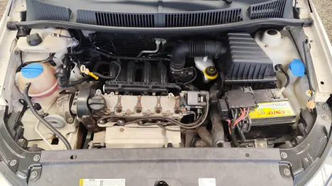 VOLKSWAGEN Fox 1.6 4P MSI COMFORTLINE FLEX, Foto 11