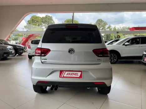 VOLKSWAGEN Fox 1.6 4P HIGHLINE FLEX, Foto 6