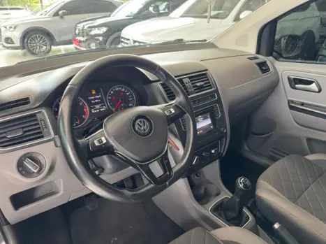 VOLKSWAGEN Fox 1.6 4P HIGHLINE FLEX, Foto 10