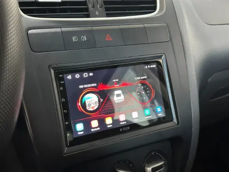 VOLKSWAGEN Fox 1.6 4P FLEX, Foto 12