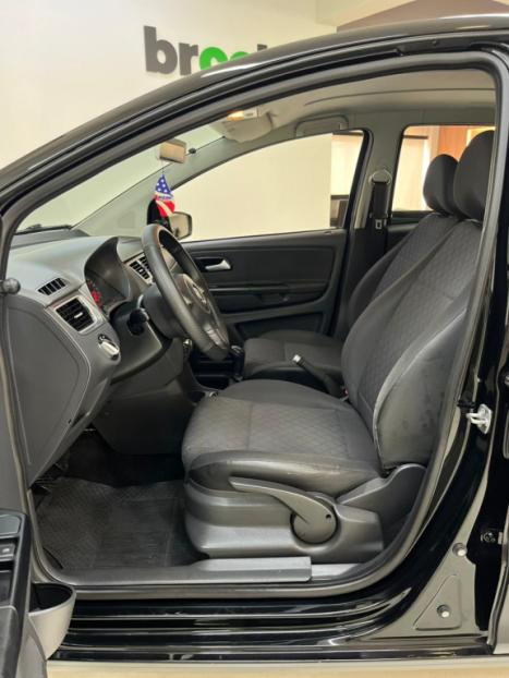 VOLKSWAGEN Fox 1.6 4P FLEX, Foto 7