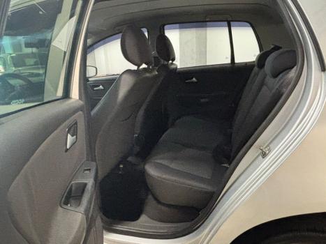 VOLKSWAGEN Fox 1.6 4P, Foto 4