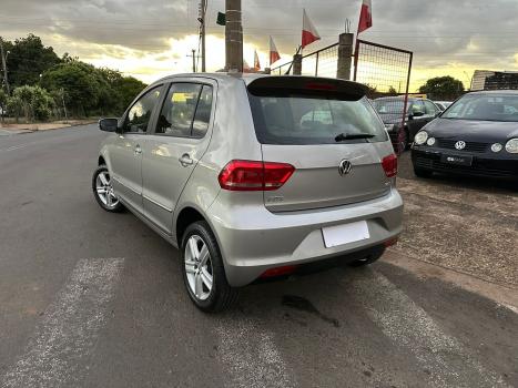 VOLKSWAGEN Fox 1.6 4P MSI COMFORTLINE FLEX, Foto 3