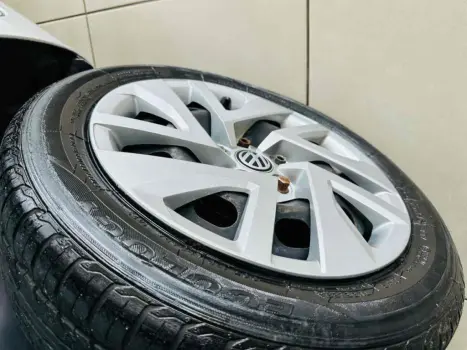 VOLKSWAGEN Fox 1.6 4P, Foto 19